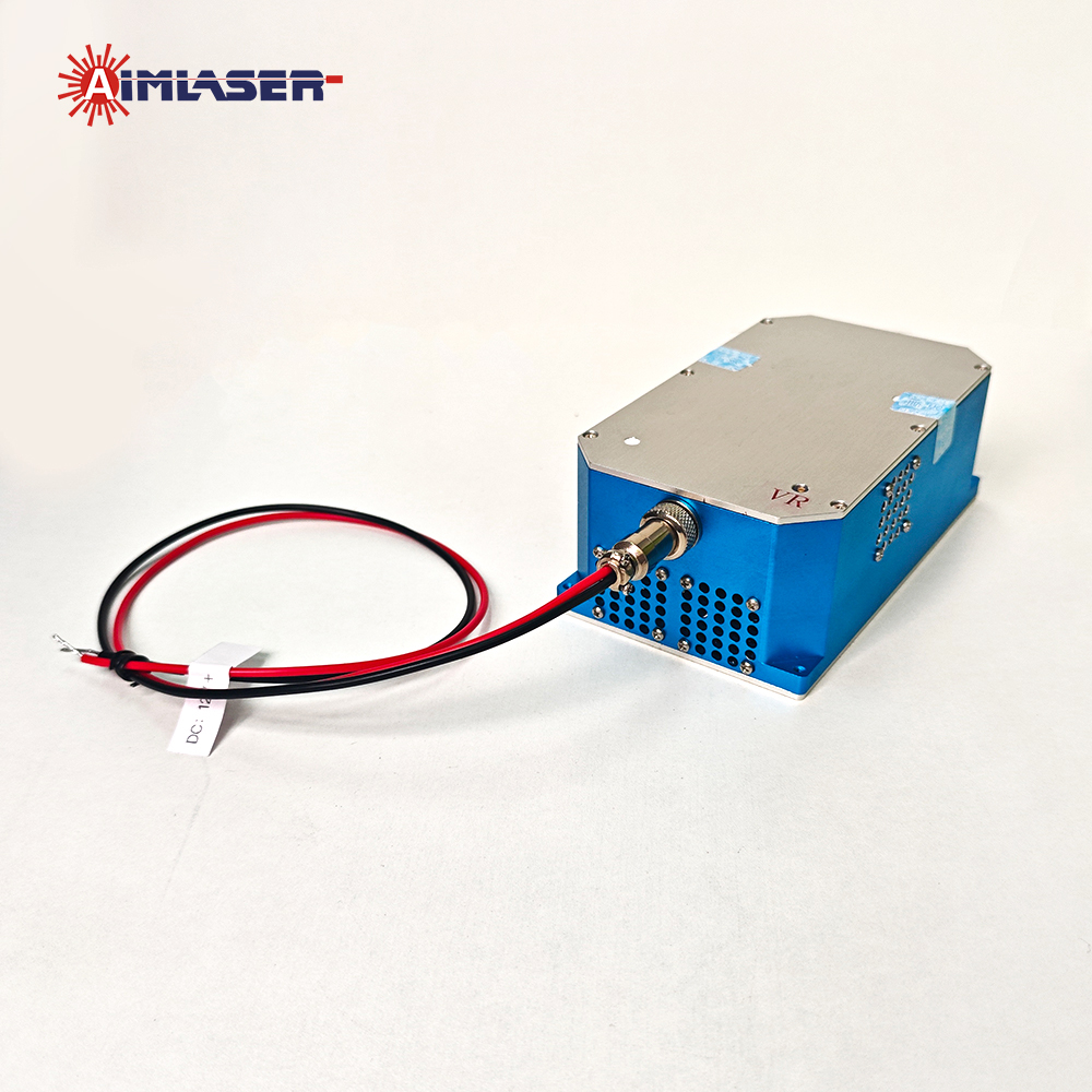 940nm 10W uniform line laser